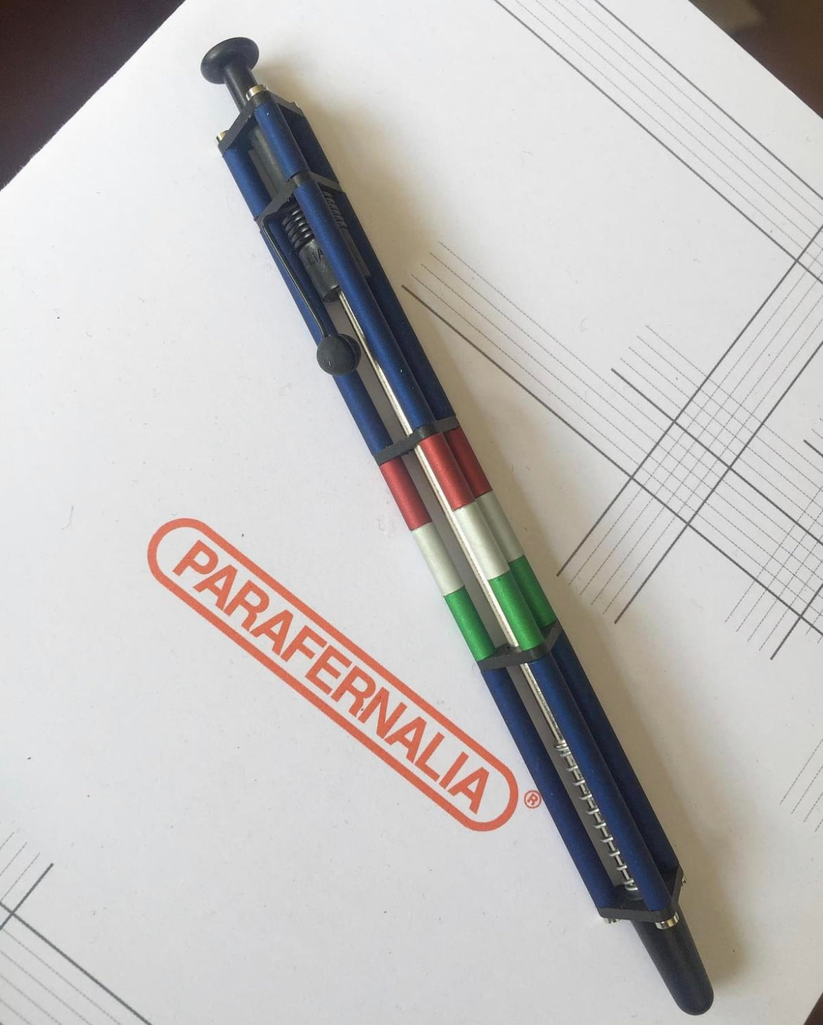 Parafernalia penna o mechanical pencil Revolution Flag collection Italy